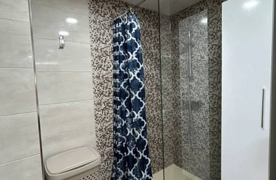 Rental of a cozy apartment with 3 bedrooms, 100 m², Alicante, Spain